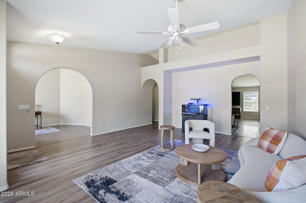 Image 10 of property listing at 2865 E HERMOSA VISTA Drive, Mesa, AZ 85213