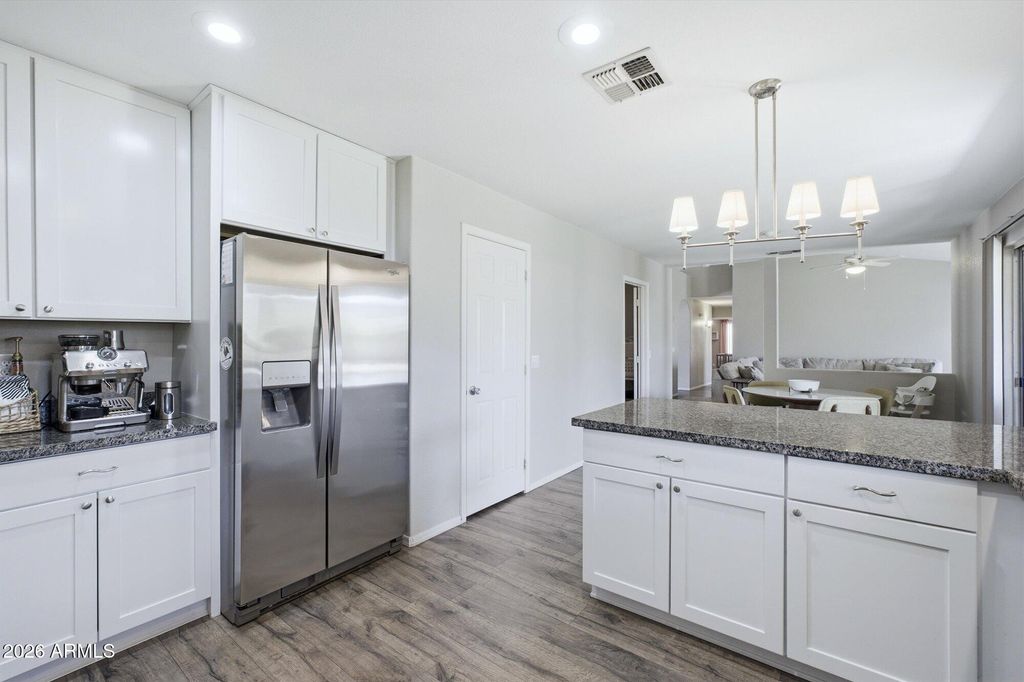 Image 15 of property listing at 2865 E HERMOSA VISTA Drive, Mesa, AZ 85213
