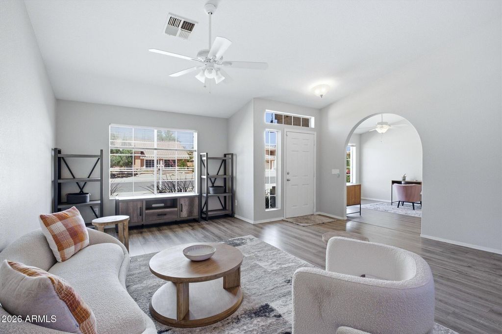 Image 3 of property listing at 2865 E HERMOSA VISTA Drive, Mesa, AZ 85213