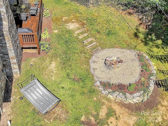 113 Mountain Cove Road, Waynesville, NC 28786