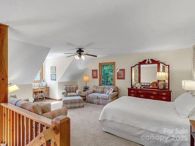 113 Mountain Cove Road, Waynesville, NC 28786