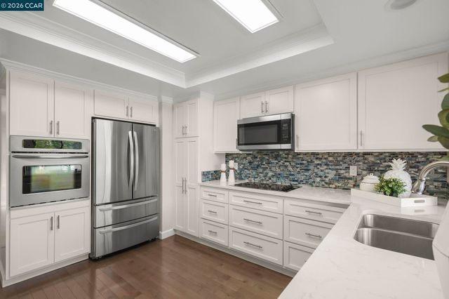 3386 Rossmoor Pkwy 6, Walnut Creek, CA 94595