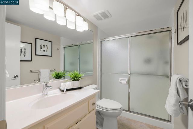 3386 Rossmoor Pkwy 6, Walnut Creek, CA 94595