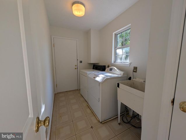 401 WESTRIDGE CIR, Mt. Airy, MD 21771