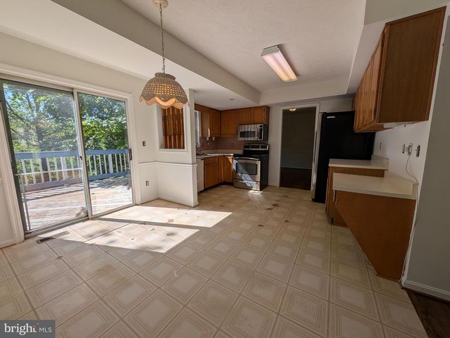 401 WESTRIDGE CIR, Mt. Airy, MD 21771