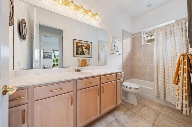 10675 La Strada, West Palm Beach, FL 33412