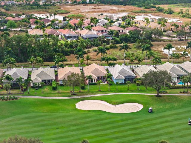 10675 La Strada, West Palm Beach, FL 33412