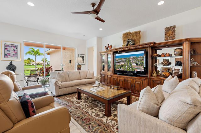 10675 La Strada, West Palm Beach, FL 33412