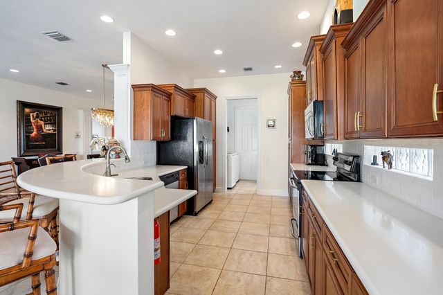 10675 La Strada, West Palm Beach, FL 33412