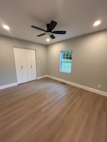 10030 Coles Ferry Pike, Lebanon, TN 37087