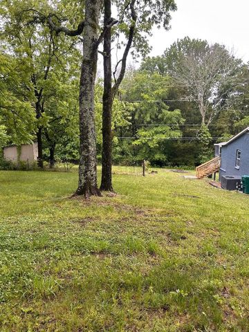 10030 Coles Ferry Pike, Lebanon, TN 37087