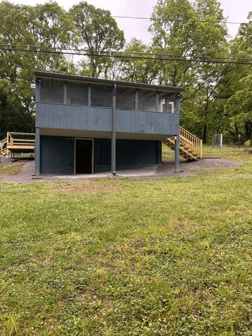 10030 Coles Ferry Pike, Lebanon, TN 37087