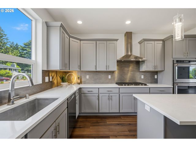 1055 Se 75th Ct, Vancouver, WA 98664