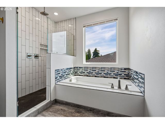 1055 Se 75th Ct, Vancouver, WA 98664