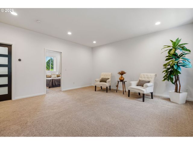 1055 Se 75th Ct, Vancouver, WA 98664