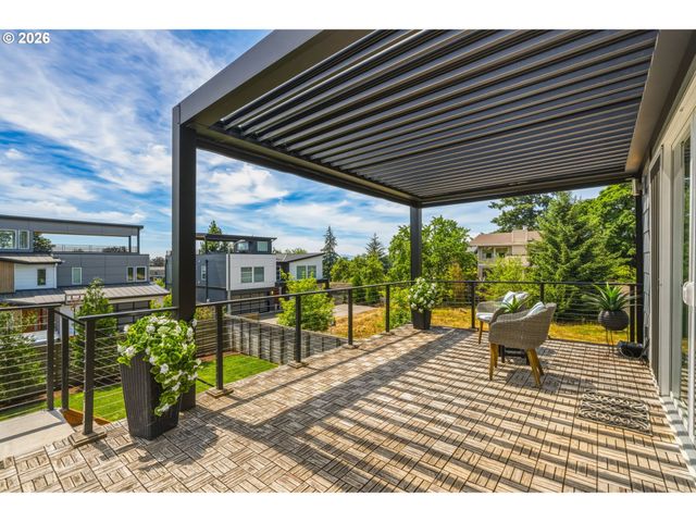 1055 Se 75th Ct, Vancouver, WA 98664