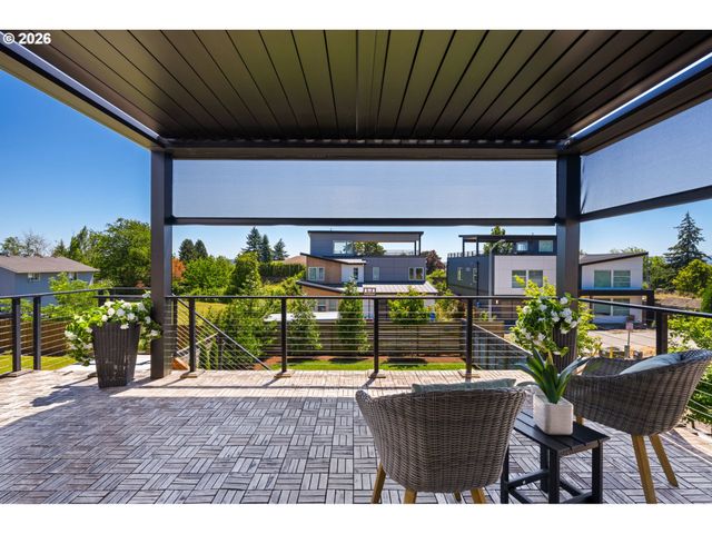1055 Se 75th Ct, Vancouver, WA 98664