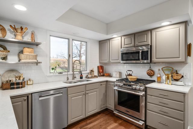 1400 Normandy Drive, Newark, OH 43055