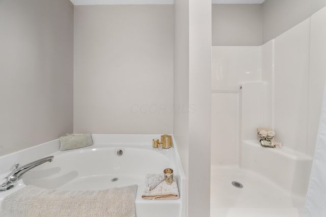 1400 Normandy Drive, Newark, OH 43055