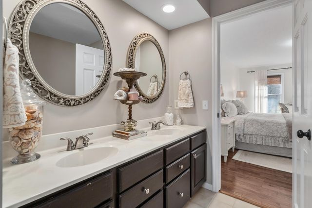 1400 Normandy Drive, Newark, OH 43055