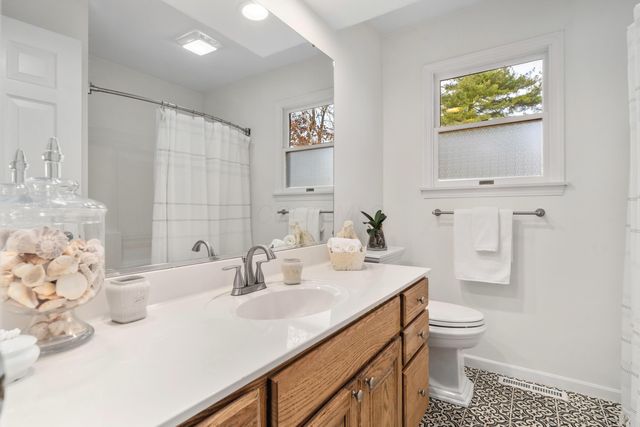 1400 Normandy Drive, Newark, OH 43055