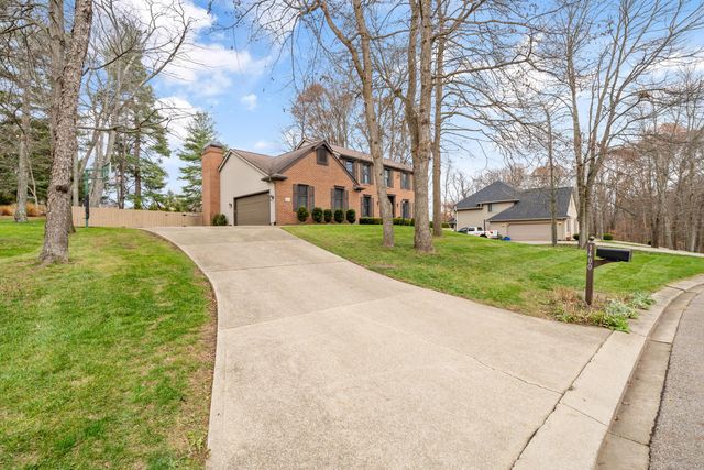 1400 Normandy Drive, Newark, OH 43055