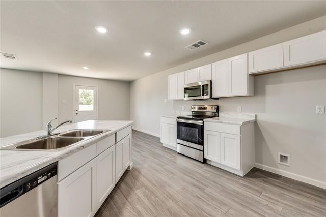 7209 Tin Star Drive, Fort Worth, TX 76179