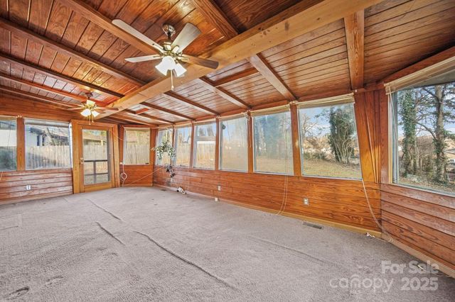 6916 David Avenue, Charlotte, NC 28214