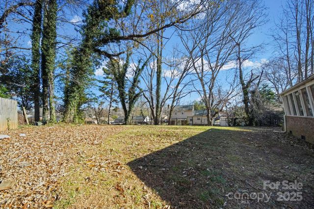 6916 David Avenue, Charlotte, NC 28214