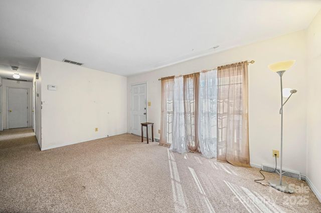 6916 David Avenue, Charlotte, NC 28214