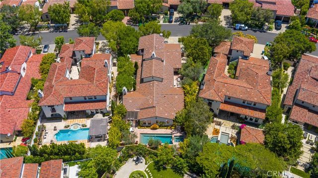 27 Vernal, Irvine, CA 92603
