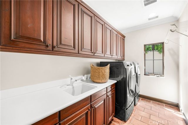 27 Vernal, Irvine, CA 92603