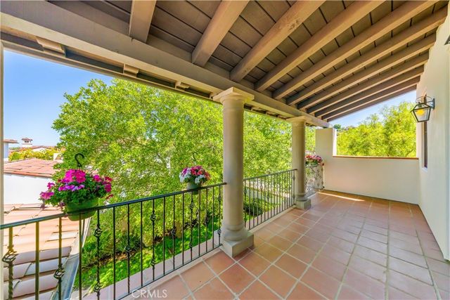 27 Vernal, Irvine, CA 92603