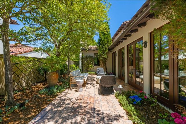 27 Vernal, Irvine, CA 92603