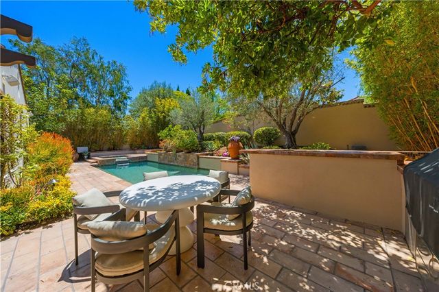 27 Vernal, Irvine, CA 92603