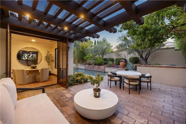 27 Vernal, Irvine, CA 92603
