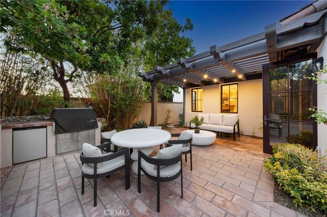 27 Vernal, Irvine, CA 92603