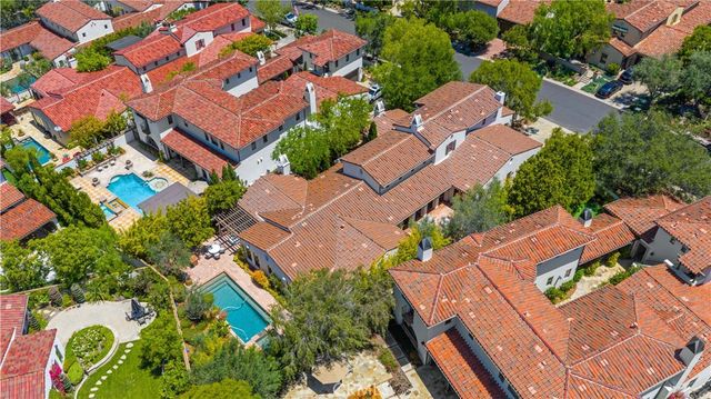 27 Vernal, Irvine, CA 92603