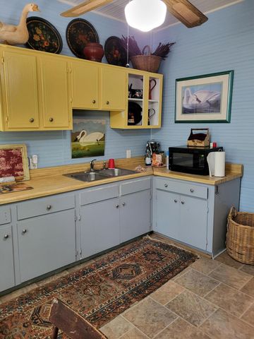 318 Chesterfield Street N, Aiken, SC 29801