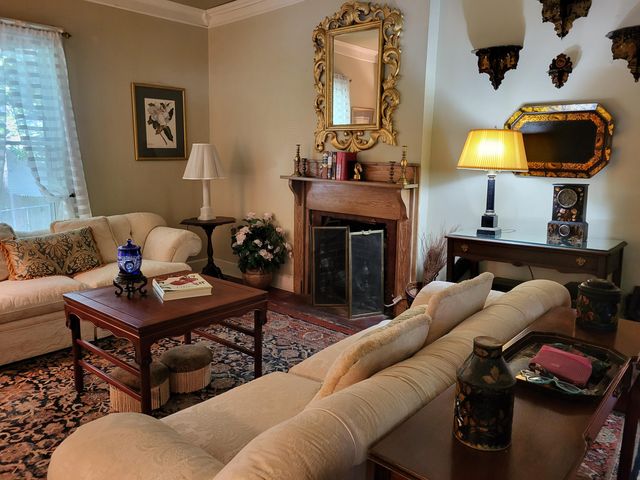 318 Chesterfield Street N, Aiken, SC 29801