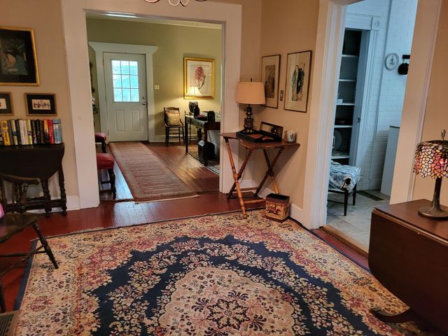 318 Chesterfield Street N, Aiken, SC 29801