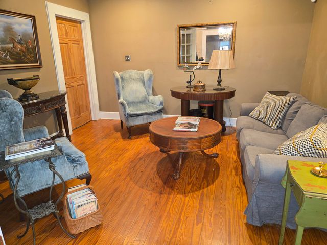 318 Chesterfield Street N, Aiken, SC 29801