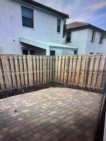 11281 NW 88th Street, Doral, FL 33178