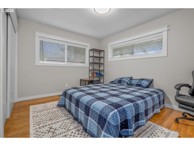 35254 PITTSBURG Rd, St Helens, OR 97051