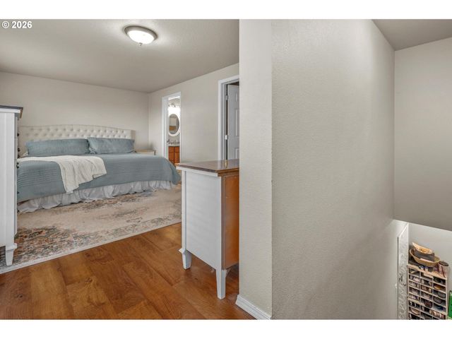 35254 PITTSBURG Rd, St Helens, OR 97051