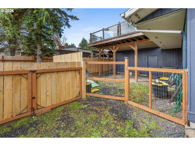 35254 PITTSBURG Rd, St Helens, OR 97051