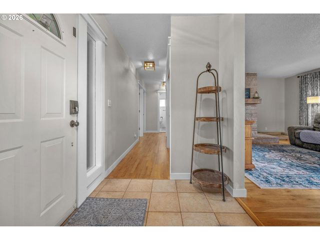 35254 PITTSBURG Rd, St Helens, OR 97051