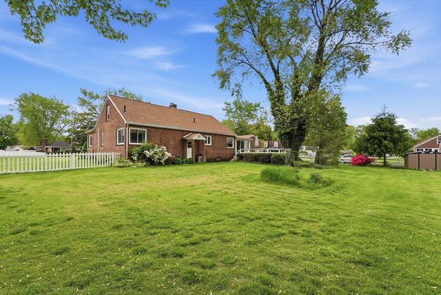 878 Springfield Street, Agawam, MA 01030