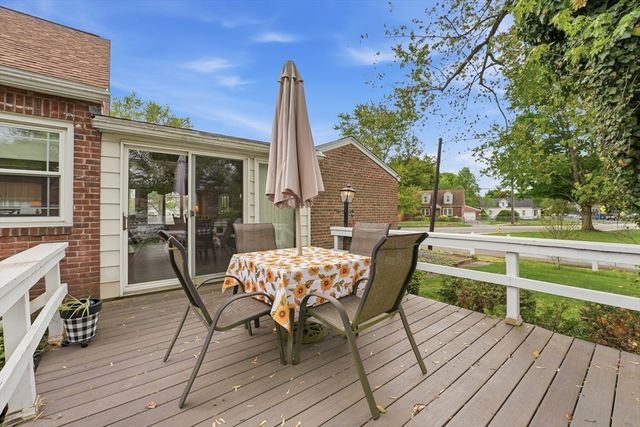 878 Springfield Street, Agawam, MA 01030