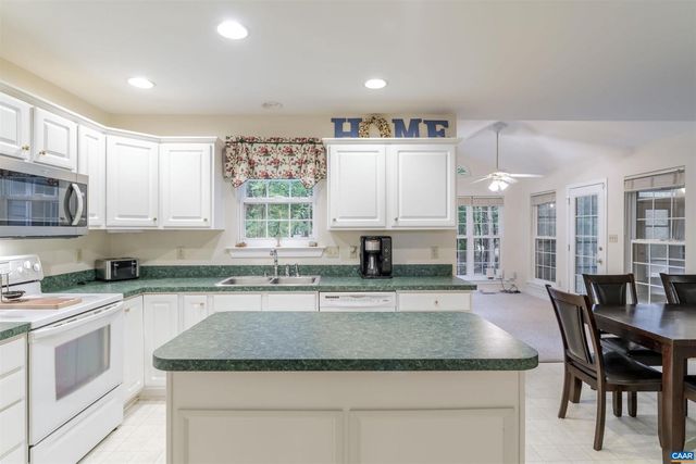 240 OAKMONT DR, Gordonsville, VA 22942